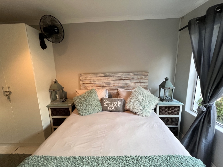 To Let 1 Bedroom Property for Rent in Melkbosstrand Central Western Cape